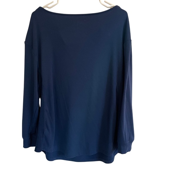 Long-Sleeve Isabel Maternity Boatneck Shirt with Side Ribbing in Blue - Size XL - Picture 4 of 8